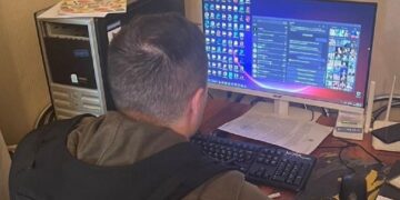 Оператору Telegram-каналу на Одещині повідомили про підозру у допомозі ухилянтам уникати ТЦК