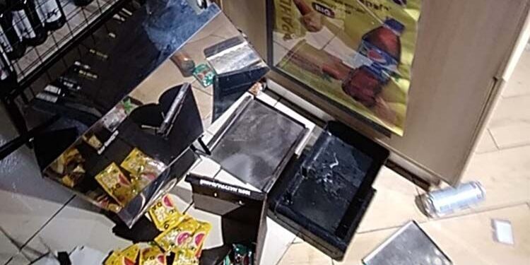 П’яний 38-річний тернополянин розбив вітрини у магазині