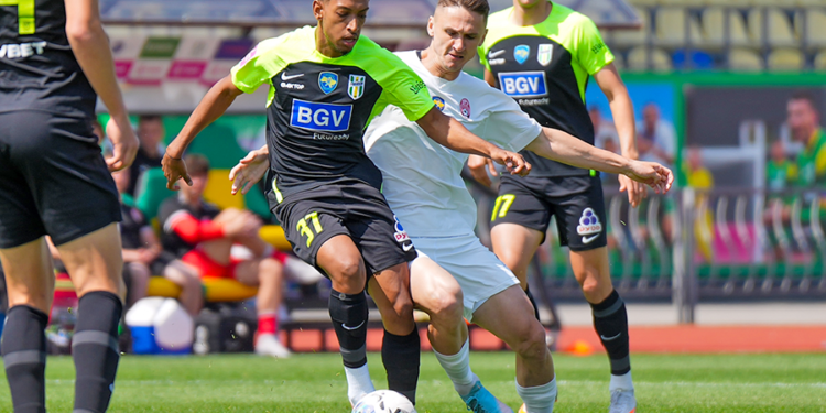 “Полісся” та “Зоря” розійшлися миром