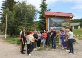 Пройшла пізнавальна поїздка до Холодного Яру — Новости Черкасс