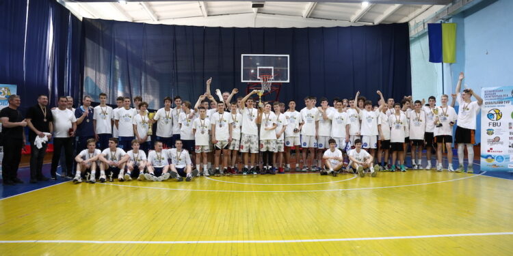 СДЮСШОР-5 з Дніпра виграв фінал ВЮБЛ серед юнаків 2009 року – Федерація баскетболу України