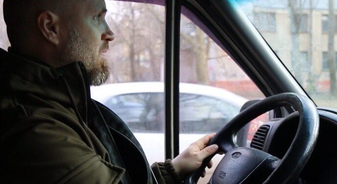 Щодня спілкувався з окупантами: історія волонтера з Херсона – Херсон