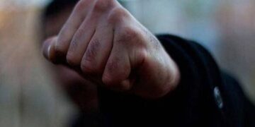 У Черкасах чоловік прийшов до свого сусіда та побив його до смерті