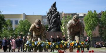 У Миколаєві вшанували пам’ять жертв Другої світової війни » Миколаївський Оглядач