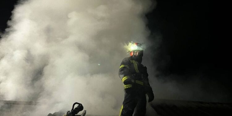 У Судилкові горіла господарча будівля —Хмельнитчина