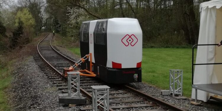 У Європі запустять монорейкові електрокари, які курсуватимуть покинутими залізничними коліями – Экономика