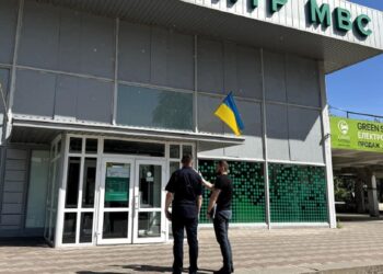 У Запоріжжі біля сервісних центрів МВС встановлять мобільні укриття – деталі | Новости Запорожья