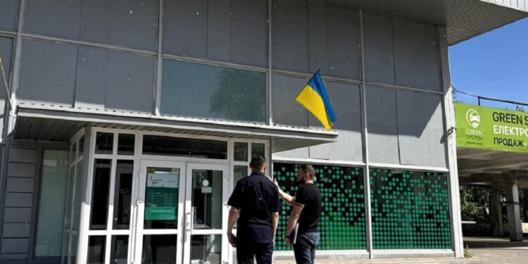 У Запоріжжі біля сервісних центрів МВС встановлять мобільні укриття – деталі | Новости Запорожья