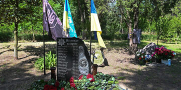 У Запорізькому районі відкрили меморіал спецпризначенцям полку Сафарі – вони загинули два роки тому від російського ракетного удару | Новости Запорожья