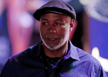 Усик – Фьюри: реакция Леннокса Льюиса на нокдаун – Спорт ):Бокс