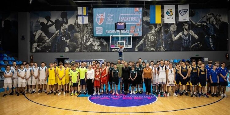 В Дніпрі пройшов пʼятий етап Пліч-о-пліч Всеукраїнської шкільної ліги з баскетболу – Федерація баскетболу України