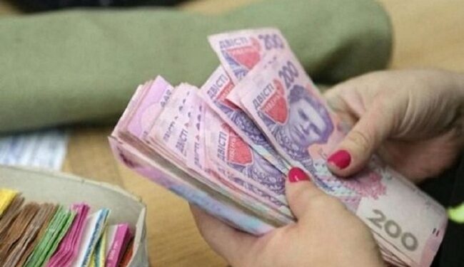 В Одесі викрили бухгалтерку ОСББ, яка наживалася на мешканцях будинку