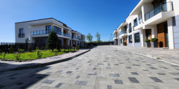 Великодні знижки впродовж двох тижнів: у Вовчинцях зводять котеджне містечко преміумкласу «City Villa Club» (ФОТО)