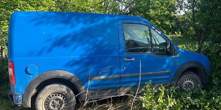 Викрадення авто відбулось у Почаєві – чоловік зміг заїхати на ньому лише до сусідньої вулиці