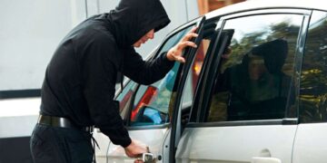 Викрадення машин: як водіям Дніпра захиститися від зловмисників |  |