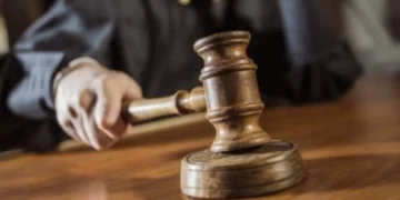 За викрадення автомобіля судитимуть колишнього посадовця з Херсонщини