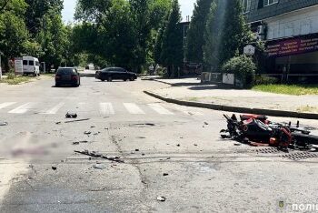 Загинув водій мотоцикла – слідчі поліції встановлюють обставини ДТП у середмісті Миколаєва » Миколаївський Оглядач
