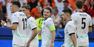 Австрия сенсационно выиграла «группу смерти» на Евро-2024, обыграв в 3 туре Нидерланды