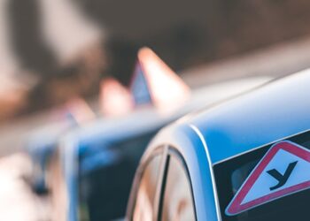 Що таке навчання в автошколі?