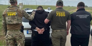 Чоловік намагався підкупити прикордонника на Одещині