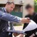 Держвиконавець пообіцяв одеситці вплинути на колегу за тисячу доларів