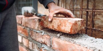 Директорку будівельної компанії з Одещини запідозрили в укриванні від держави понад 3 мільйонів