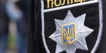 Двоє львівських патрульних отримали травми під час бійки