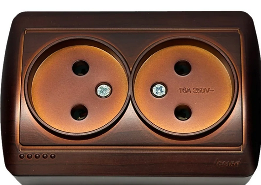 Як вибрати і правильно розмістити розетки у ванній