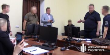 Командиру, що залучив бійців будувати йому маєток, призначили 2-мільйонну заставу