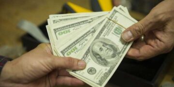 На Черкащині чоловік допомагав ухилитися від проходження військової служби