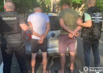 На Одещині за підозрою у вивезенні відмовника затримали двох чоловіків