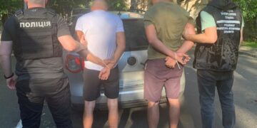 На Одещині за підозрою у вивезенні відмовника затримали двох чоловіків