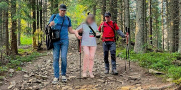 На Прикарпатті рятувальники допомогли травмованій туристці з Полтавщини