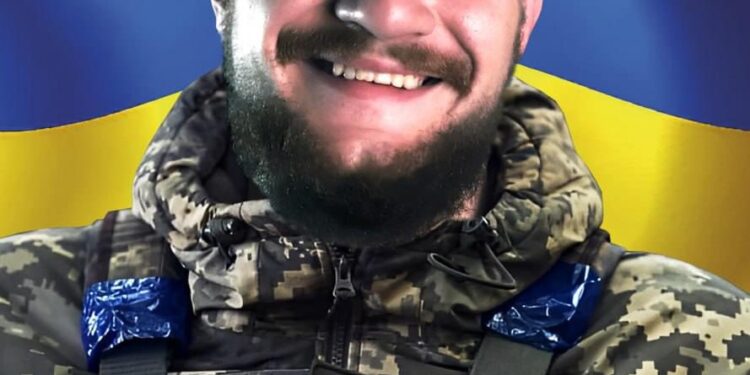 На війні загинув захисник Олексій Клічук. Його поховають на Марсовому полі