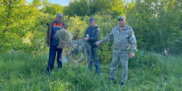 На Житомирщині закінчилася нерестова заборона на вилов риби: скільки порушень виявили та яка сума збитків | Журнал Житомира