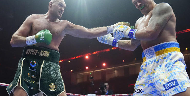 “Он станет бесспорным чемпионом”: катмен Фьюри удивил заявлением про реванш с Усиком – Спорт ):Бокс