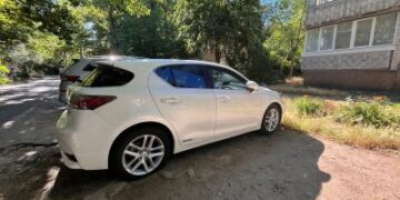 Поліцейські встановили чоловіка, який пошкодив шини на колесах автомобілів миколаївців » Миколаївський Оглядач