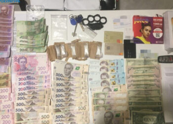 Продавали кокаїн на 1 млн гривень щотижня – судитимуть організатора та 9 учасників злочинної організації – Экономика