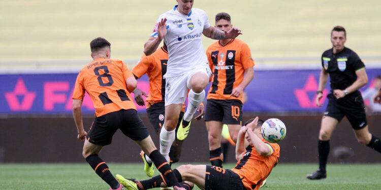 Рекордний врожай червоних «київсько-донецьких» карток збільшився