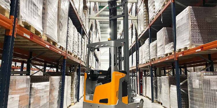 Погрузочно-разгрузочные работы — выбор штабелера