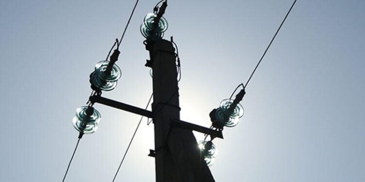 Сьогодні світло не вимикатимуть, на понеділок оголошено графік —Хмельнитчина