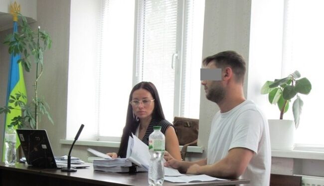 У Миколаєві відправили під варту підозрюваних у продажі автівок для ЗСУ