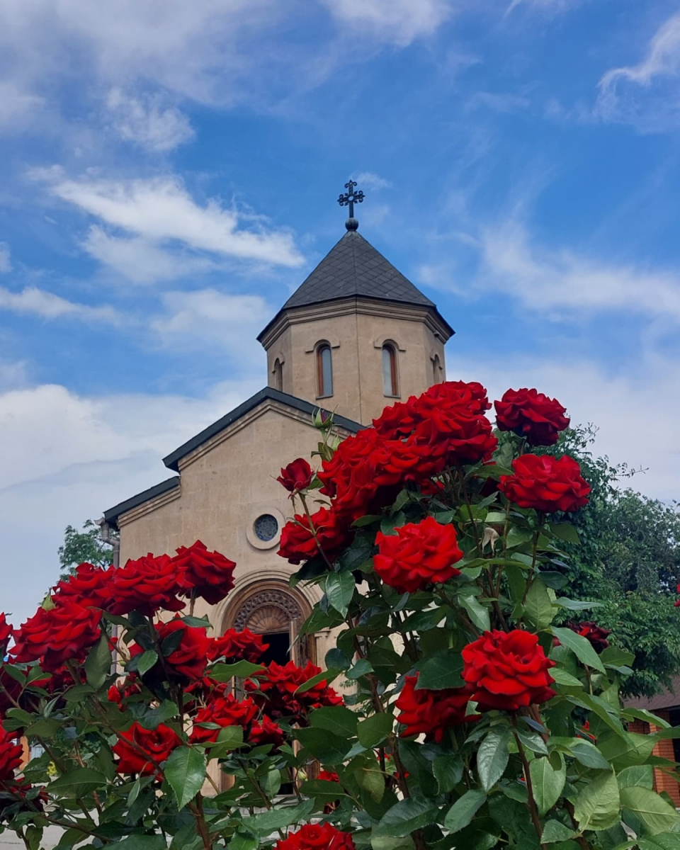 У Запоріжжі перейменування вулиці відзначили  піснями - фото