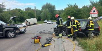 У Запорізькому районі ДСНС дістала загиблого з автівки – деталі ДТП | Новости Запорожья