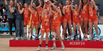 Валенсія Баскет з Анастасією Ліщук завоювали срібло: результати команд українців на дівочому та юнацькому чемпіонатах Іспанії U-14 – Федерація баскетболу України