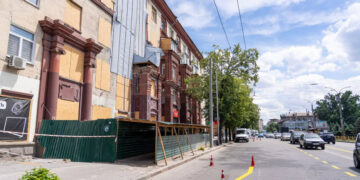 Відбудова багатоповерхівок у Запоріжжі – стартували роботи в будинку на Соборному, 44 | Новости Запорожья