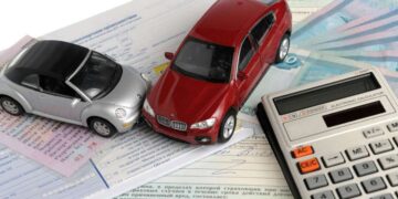 Виплати за автострахуванням зростуть: Зеленський підписав закон |  |