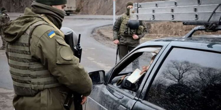 Водіїв будуть карати за невиконання вимог військової поліції: які санкції |  |