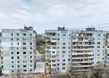 Запоріжці, чиє житло зруйнували росіяни, отримали сертифікати, але не можуть ними скористатися – коментар Регіни Харченко | Новости Запорожья