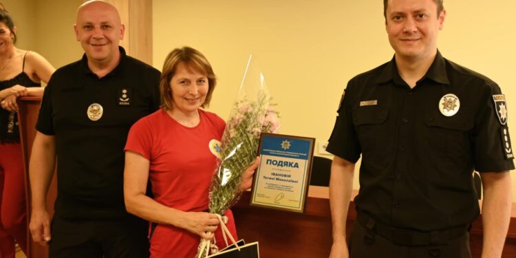 Медики “швидкої” в Запоріжжі утримували вбивцю до приїзду поліції | Новини Запоріжжя